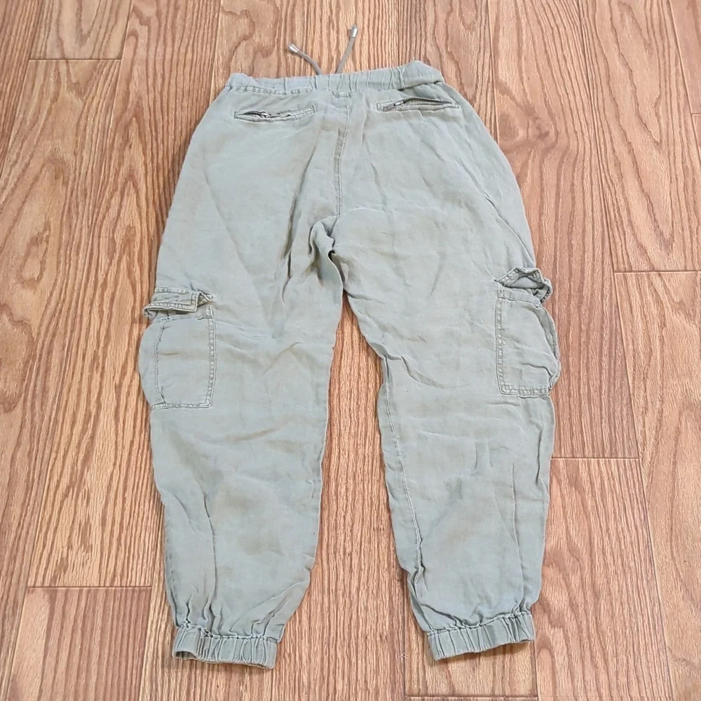 Green linen cargo utility joggers, oversized & lightweight, women's 27 BlankNYC - Picture 4 of 6